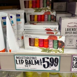 Trader Joe’s moisturizing lip balm set